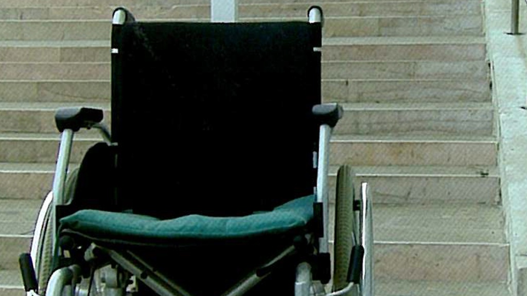 DARÜBER SPRICHT MAN NICHT – Schattenseiten häuslicher Pflege