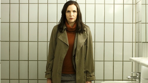 [AR02281-001] Zwei Leben