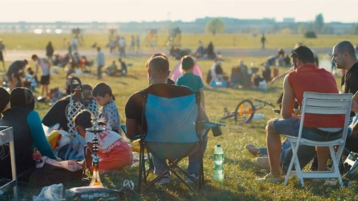 [AR02648-001] Zentralflughafen THF